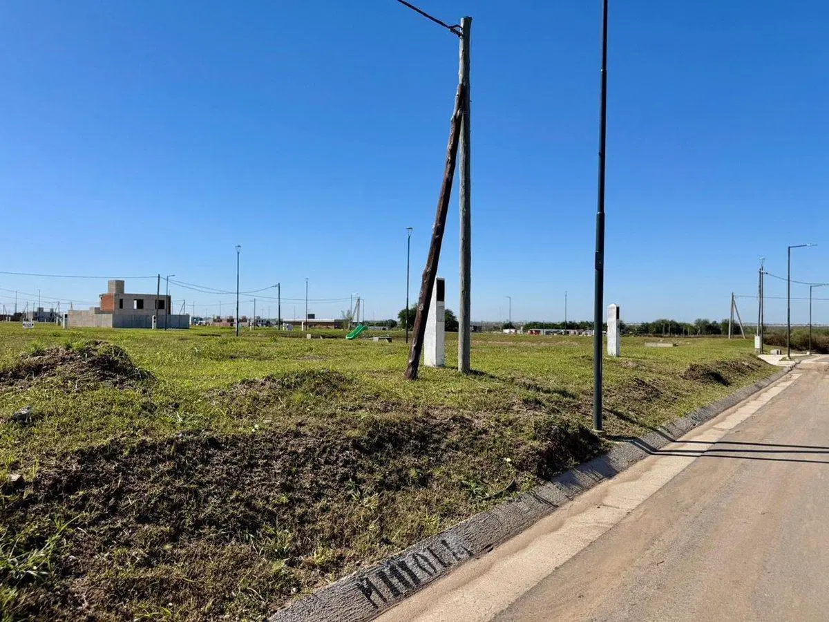VENTA LOTE 250MTS RESIDENCIAL EN DOCTA CENTRAL 5