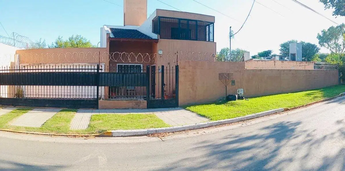 VENTA CASA 3 DORMITORIOS LOTE VILLA RIVERA INDARTE 4
