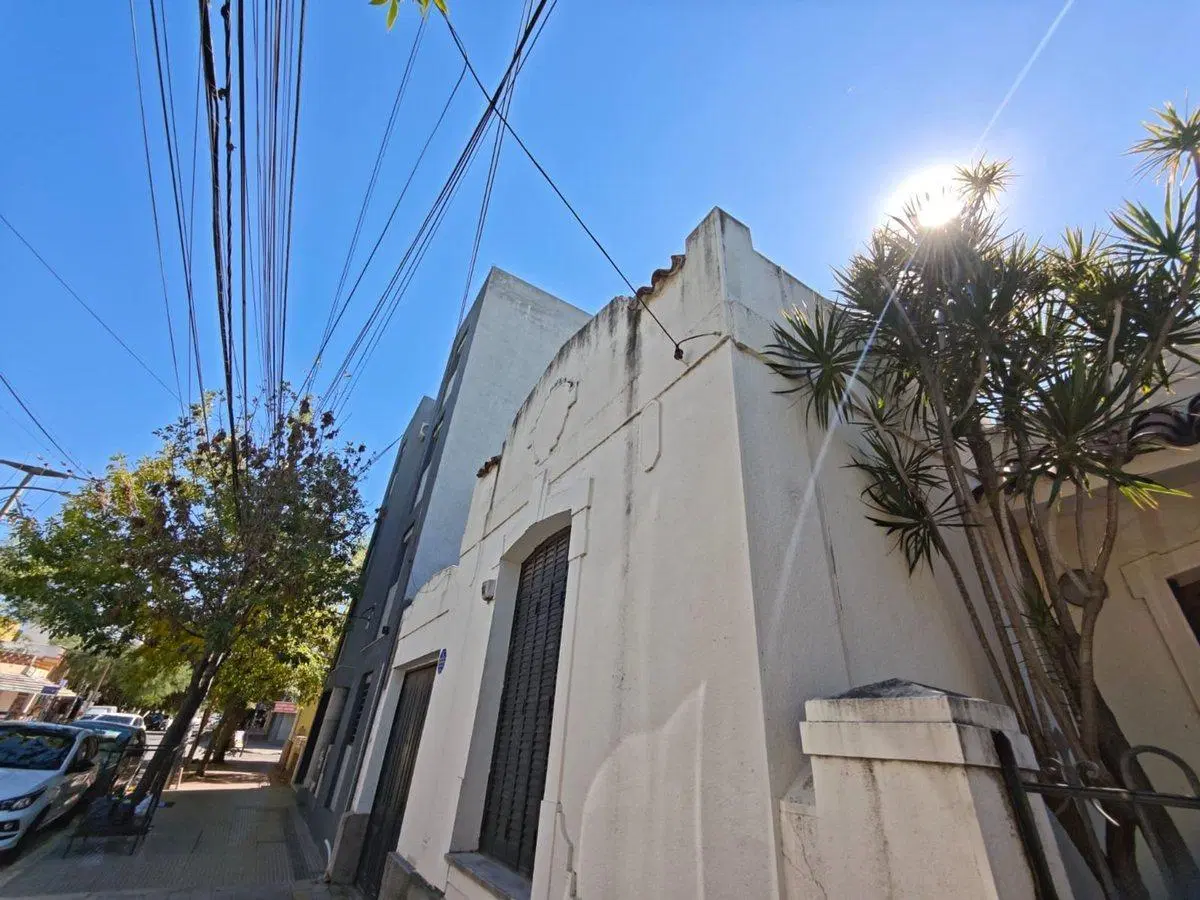 CASA ALTO ALBERDI 4 DORMITORIOS 400M2 LOTE PROPIO 2