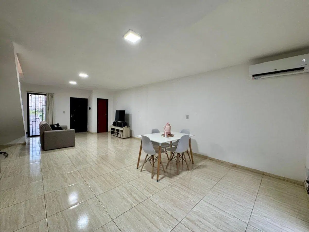 VENTA DUPLEX DE CATEGORIA 2 DORM.  VALLE CERCANO 3