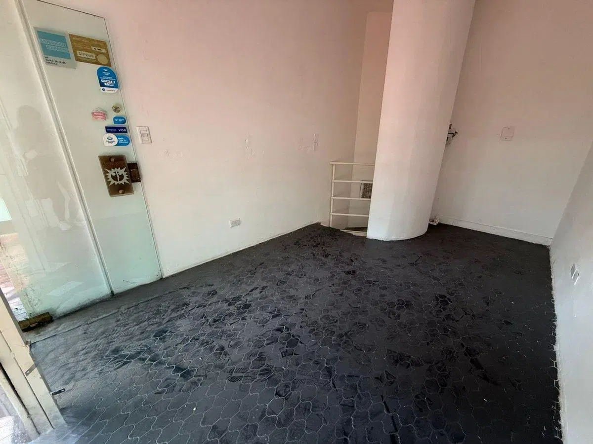 VENTA LOCAL COMERCIAL CENTRO DE CÓRDOBA 3