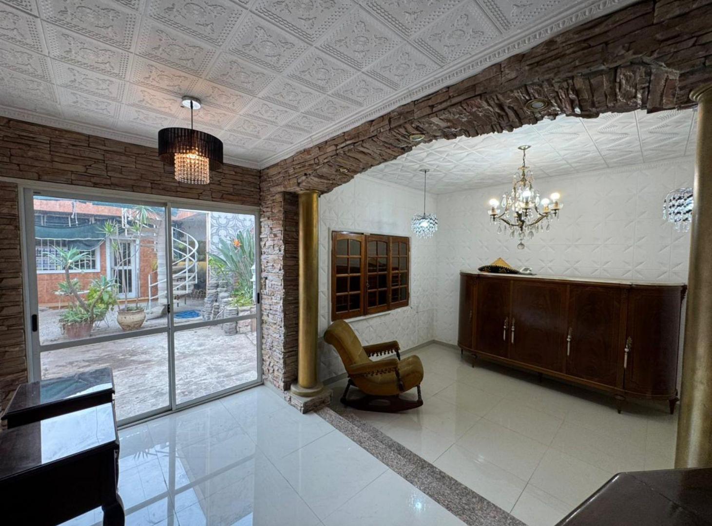 VENTA CASA + DEPTO B° PROVIDENCIA. OPORTUNIDAD.