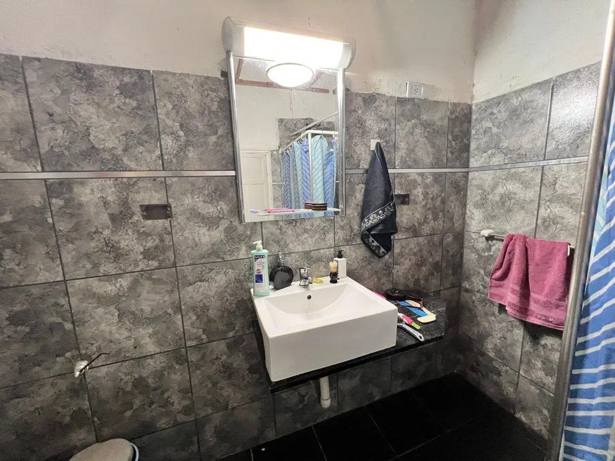VENTA CASA 3 DORMITORIOS MAS GALPÓN ALTO GRAL PAZ 2