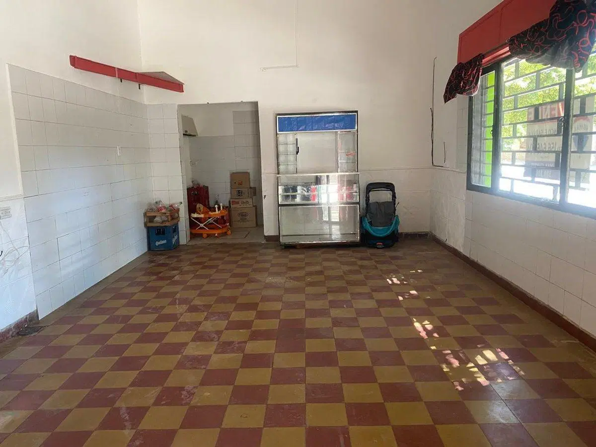 VENTA DEPARTAMENTO CON LOCAL COMERCIAL B ALTAMIRA 5