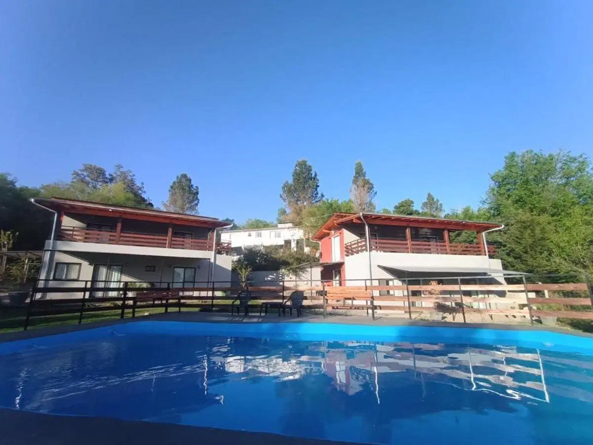 VENTA COMPLEJO CABAÑAS BAJADA AL RIO - CALAMUCHITA 4