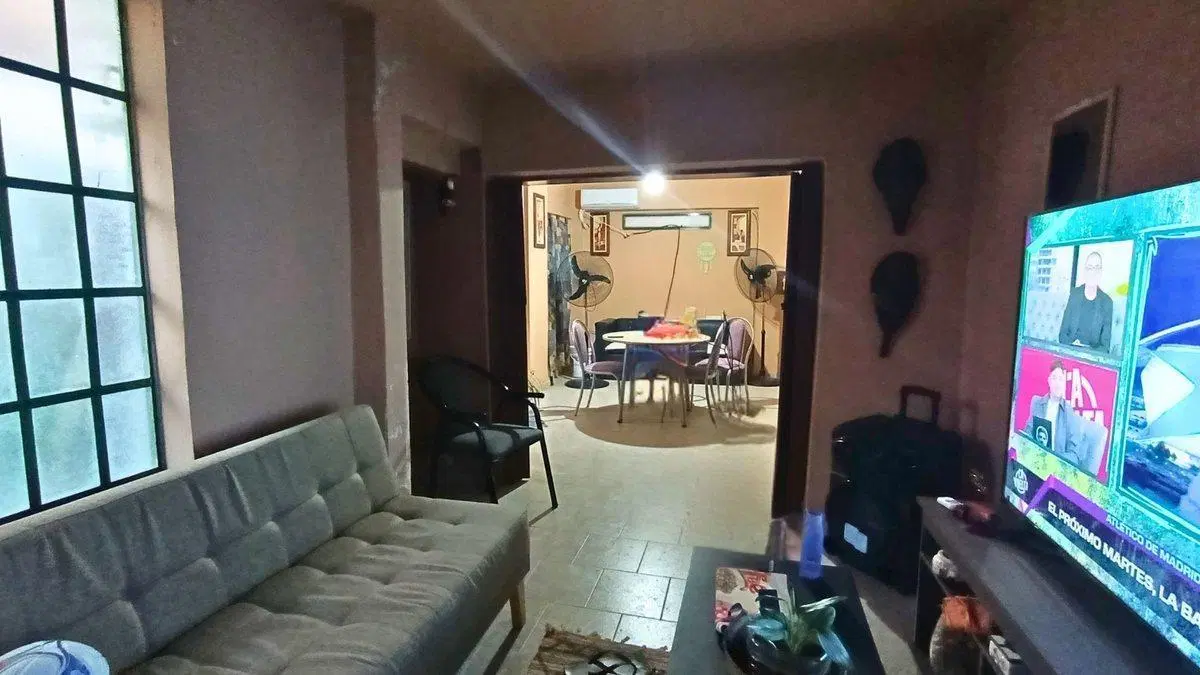 VENTA CASA 2 DORMITORIOS GENERAL PUEYRREDON 4