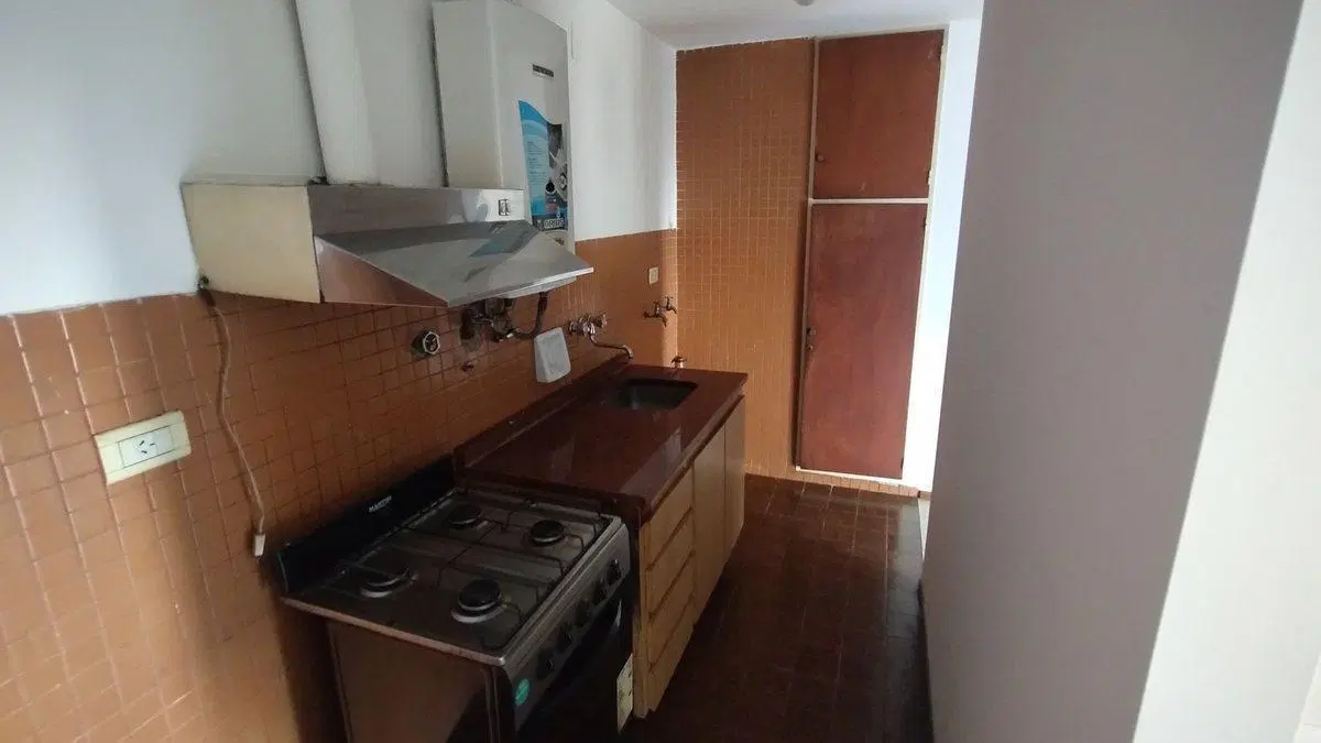 SE ALQUILA DEPARTAMENTO 1 DORMITORIO EN ALBERDI 2