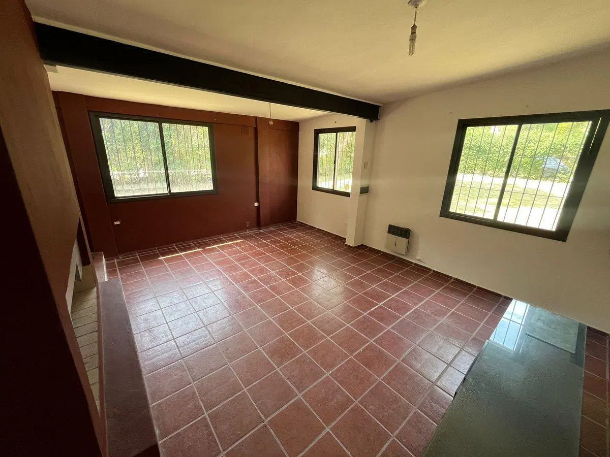 CASA 4 DORMITORIOS JARDIN EPICURO VILLA ALLENDE 3