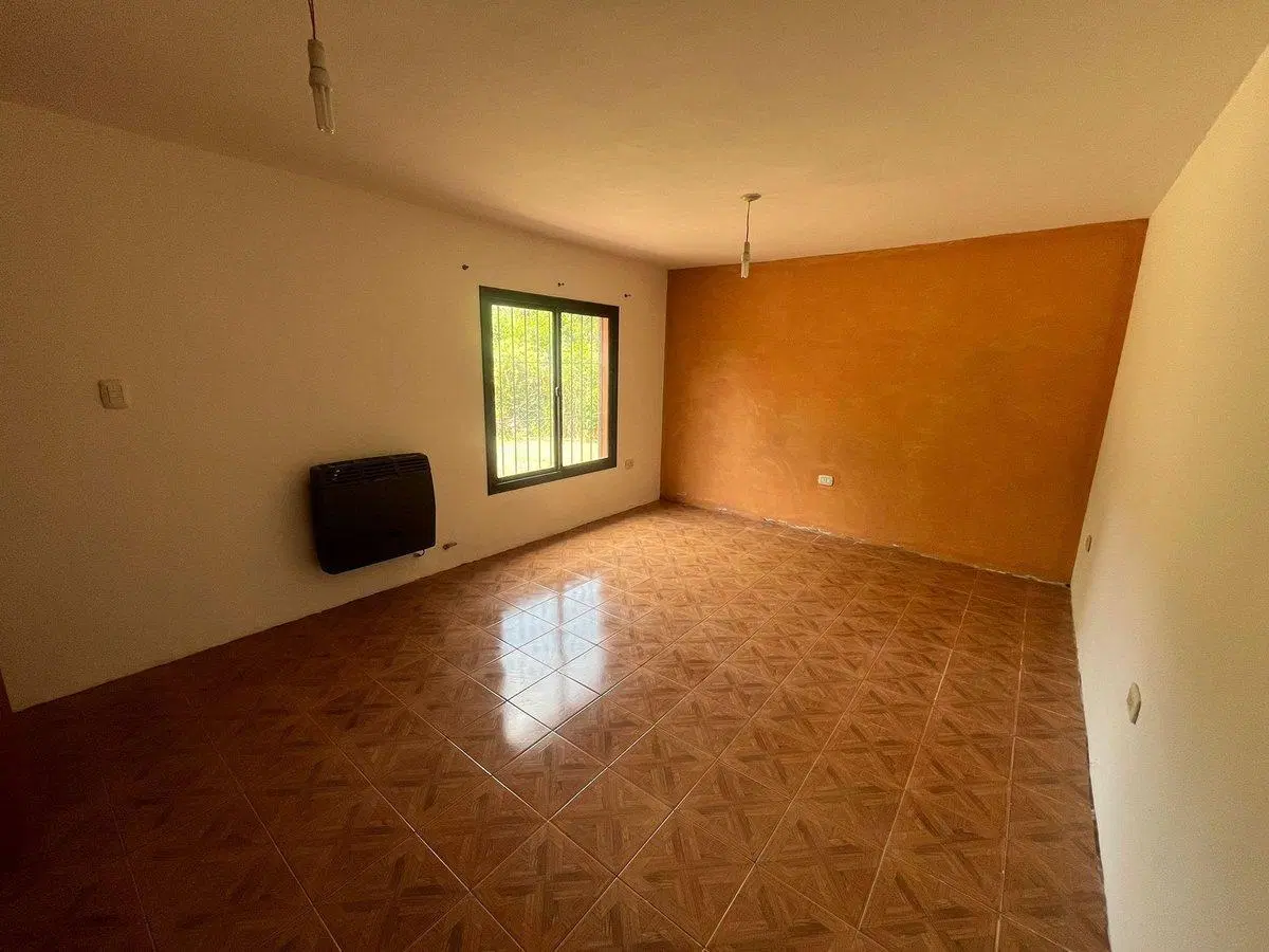 CASA 4 DORMITORIOS JARDIN EPICURO VILLA ALLENDE 5
