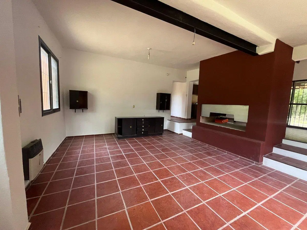CASA 4 DORMITORIOS JARDIN EPICURO VILLA ALLENDE 2