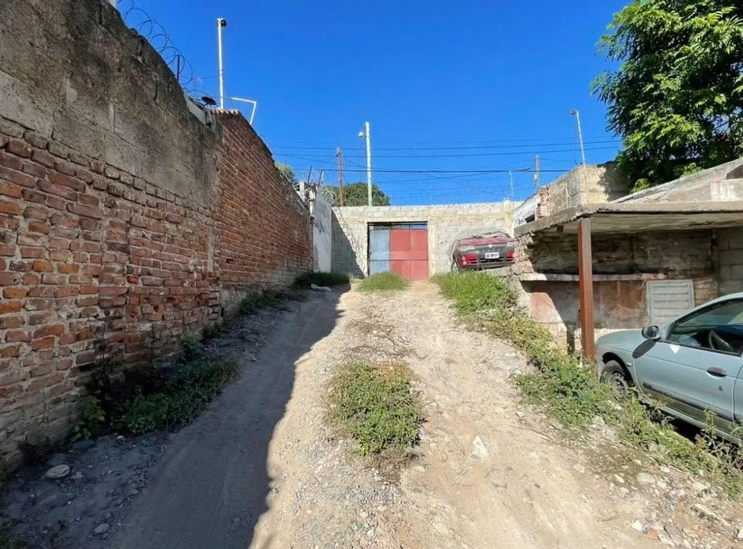 ALQUILER DE TERRENO CON COCHERAS B ALTAMIRA 3