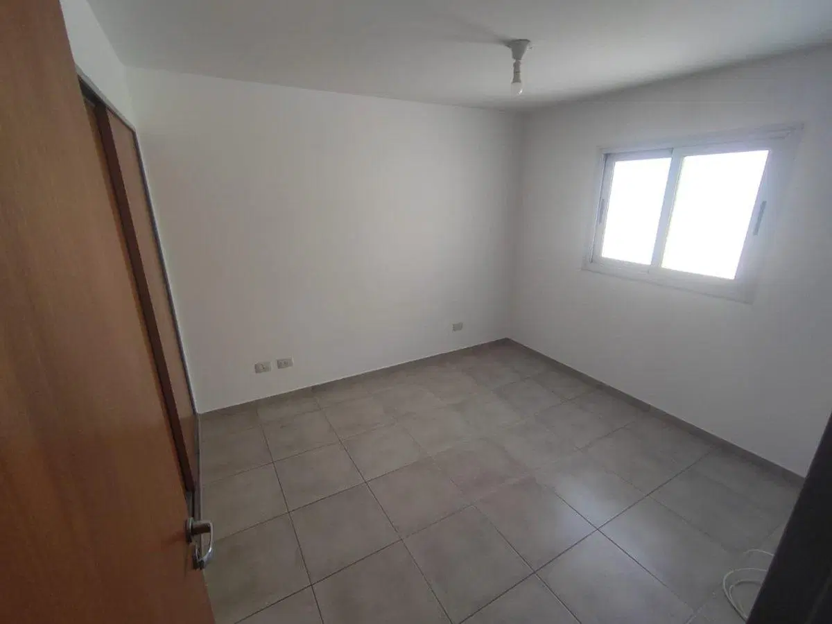 DEPTO 1 DORM. CON BALCON Y COCHERA ALTO ALBERDI 2