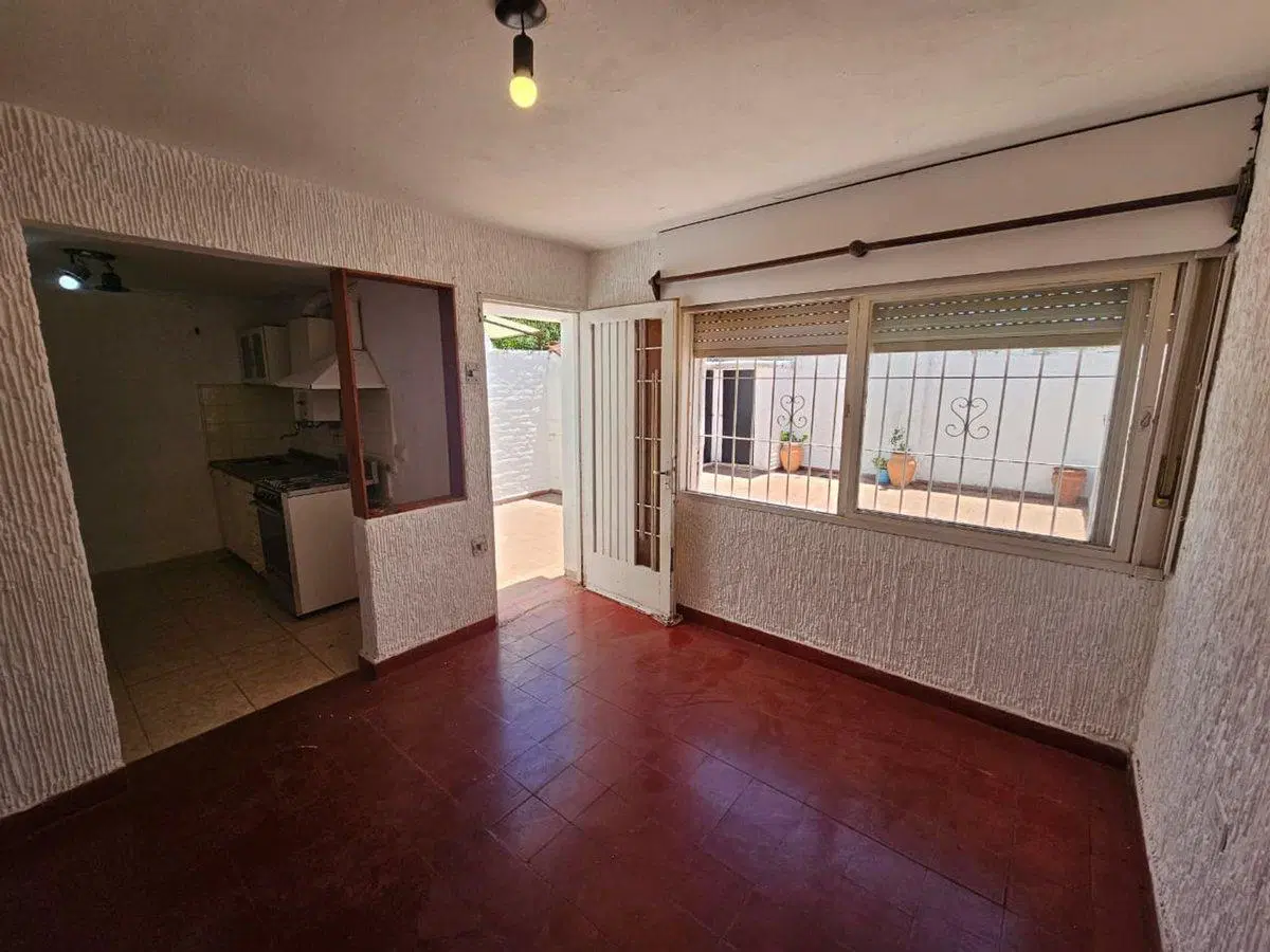 VENTA CASA  2 DORMITORIOS ALTO VERDE APTO CREDITO 5