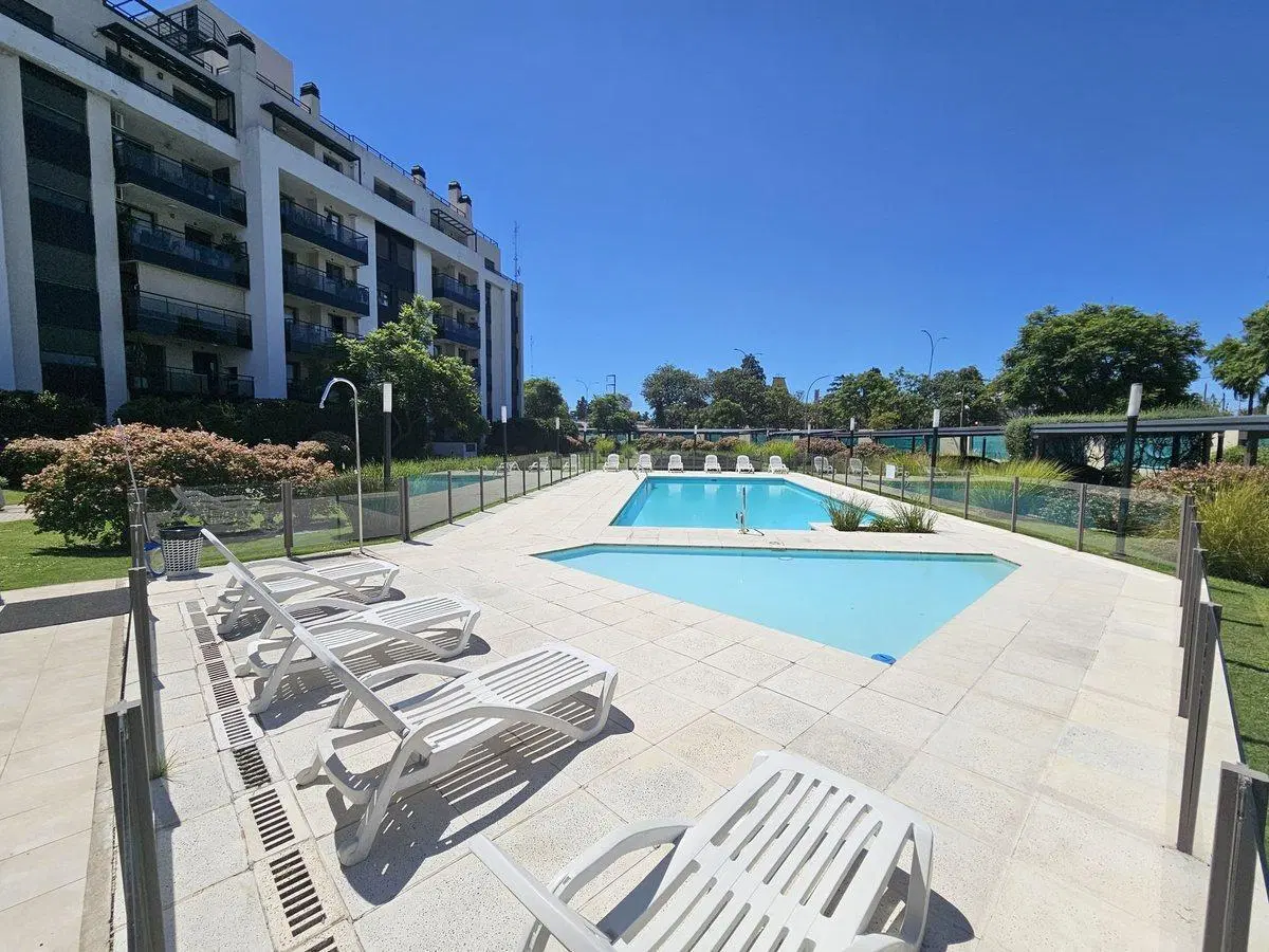 VENTA DEPARTAMENTO 3DORMITORIOS CASONAS DEL SUR II 5