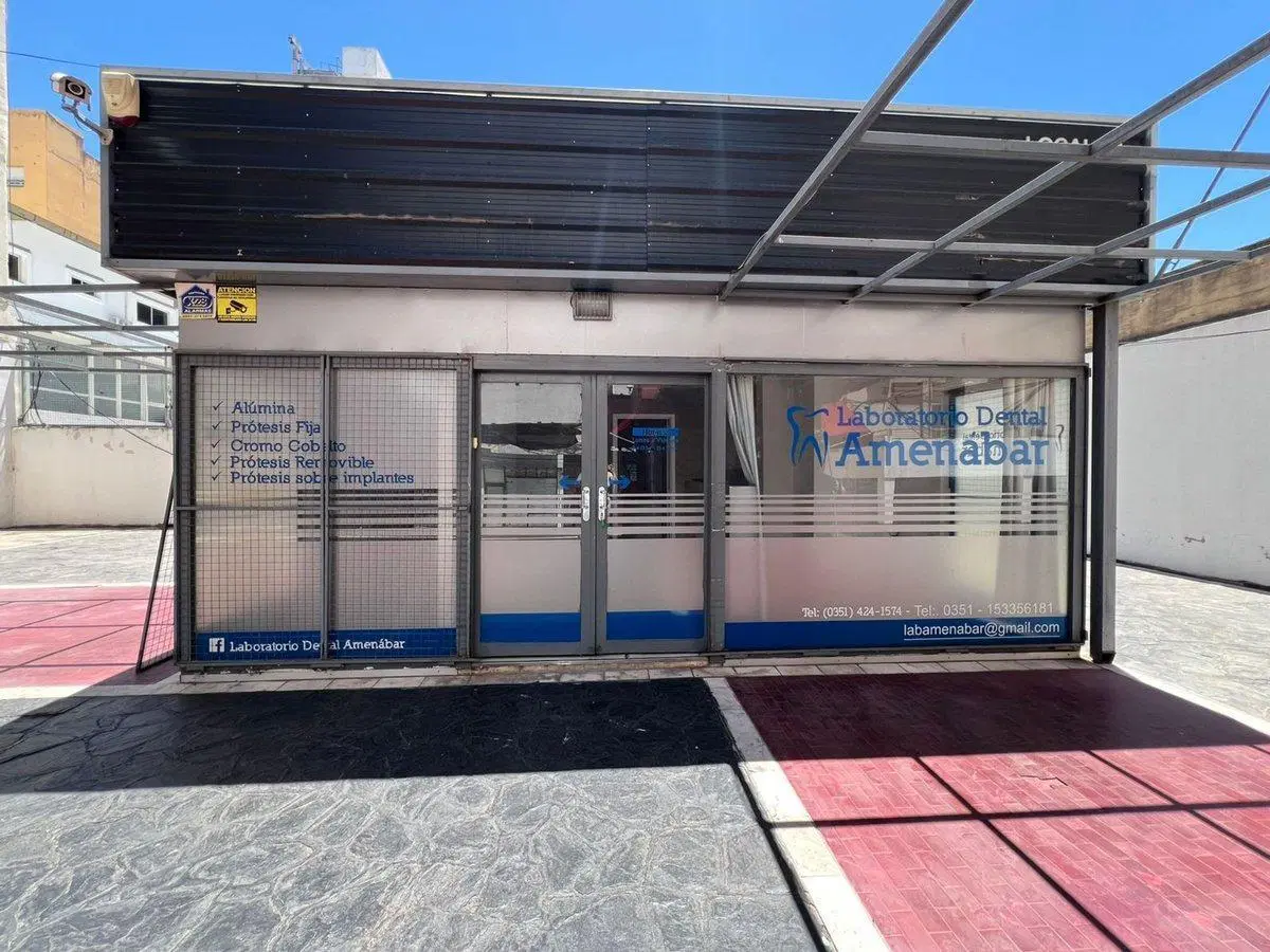 VENTA LOCAL COMERCIAL EN EL CENTRO DE CORDOBA 5