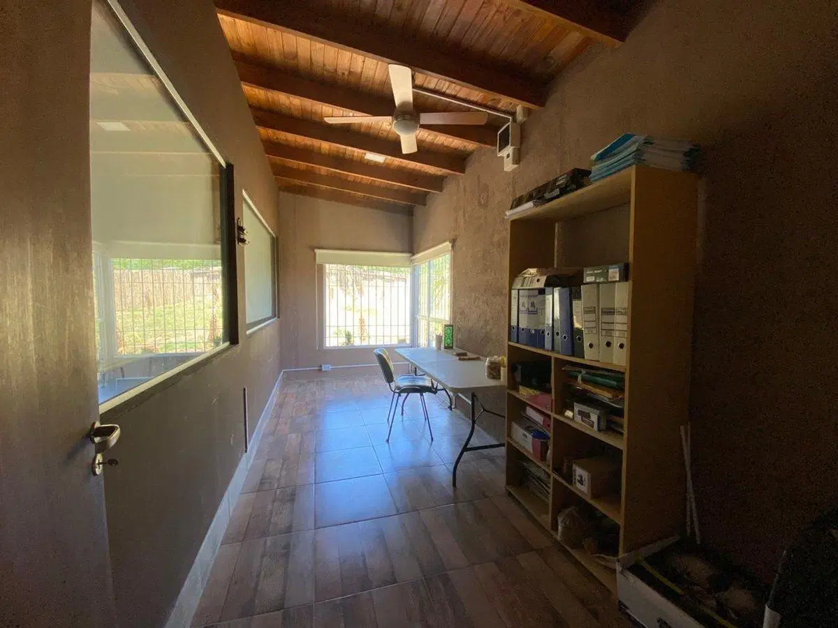 VENTA CASA EN VILLA GIARDINO 5 HAB CON PILETA 4