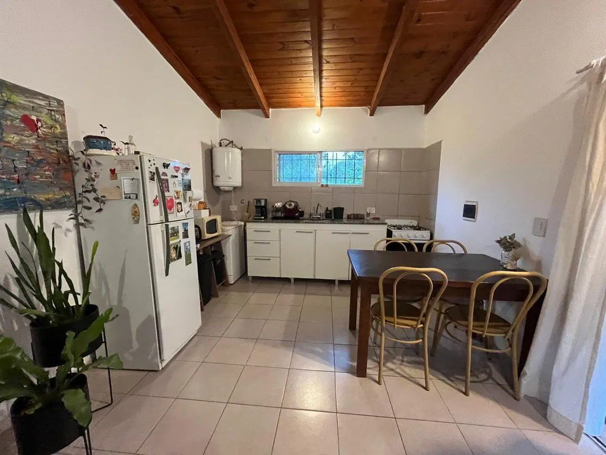 SE VENDE CASA DOS DORMITORIOS EN HOUSING UNQUILLO 4