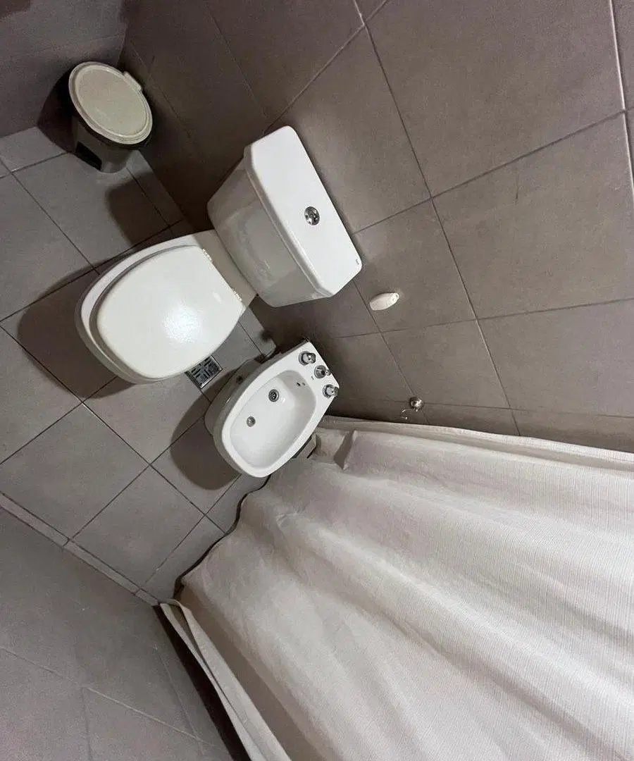 SE VENDE CASA DOS DORMITORIOS EN HOUSING UNQUILLO 5