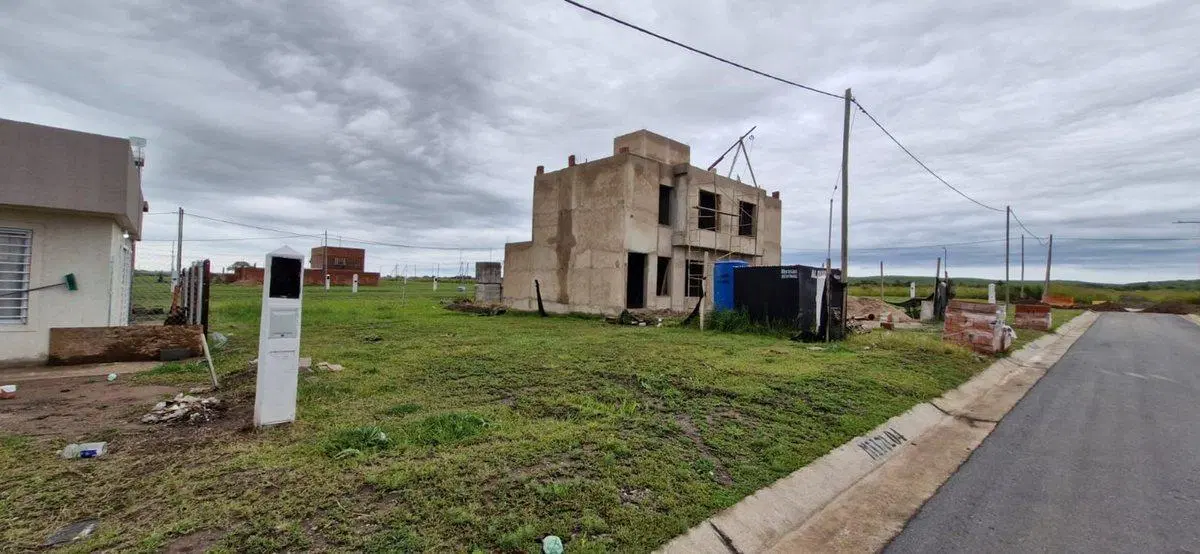 DOCTA CENTRAL LOTE 252 M2 APTO DUPLEX 3