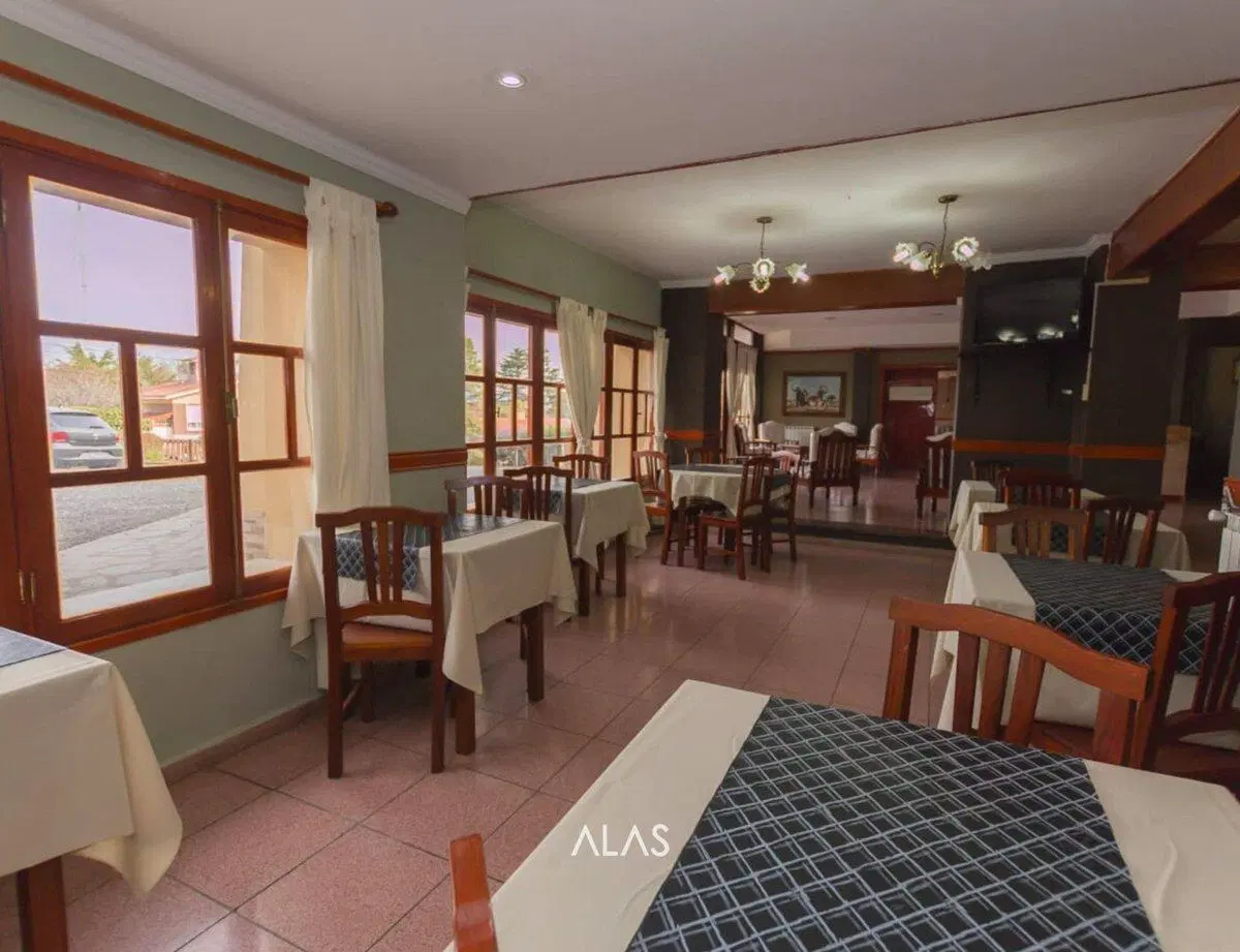 HOTEL 40 Hab funcionando en venta en La Falda 2