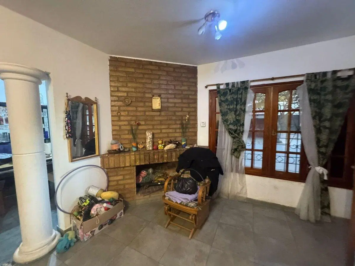VENTA CASA 6 DORMITORIOS B° CENTRO AMERICA 3