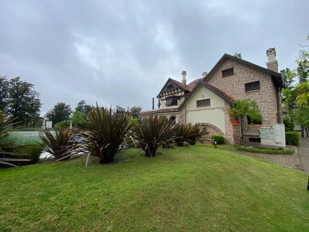 DEPARTAMENTO DE 3 DORMITORIOS EN CASONAS DEL CERRO 3