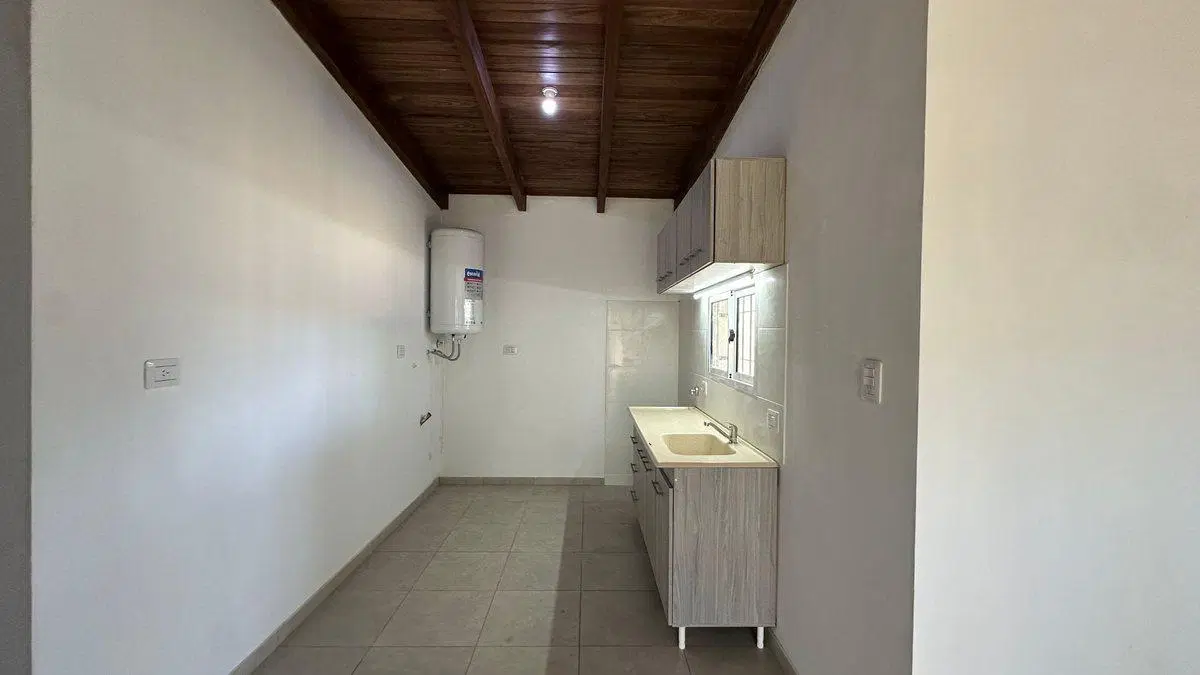 VENTA CASA 2 DORMITORIOS EN COMUNA SAN ROQUE 5