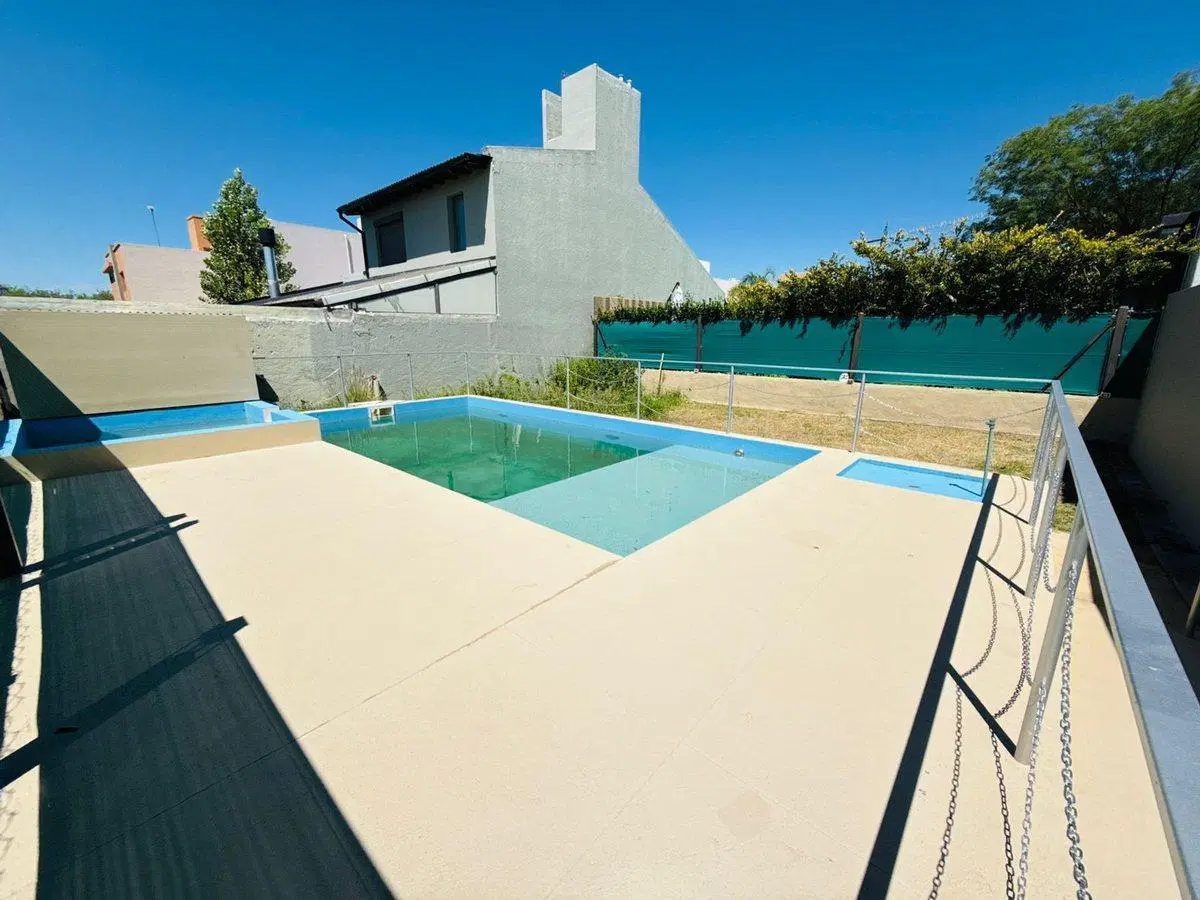 VENTA CASA 2 DORM. VALLE ESCONDIDO - APTA CREDITO 2