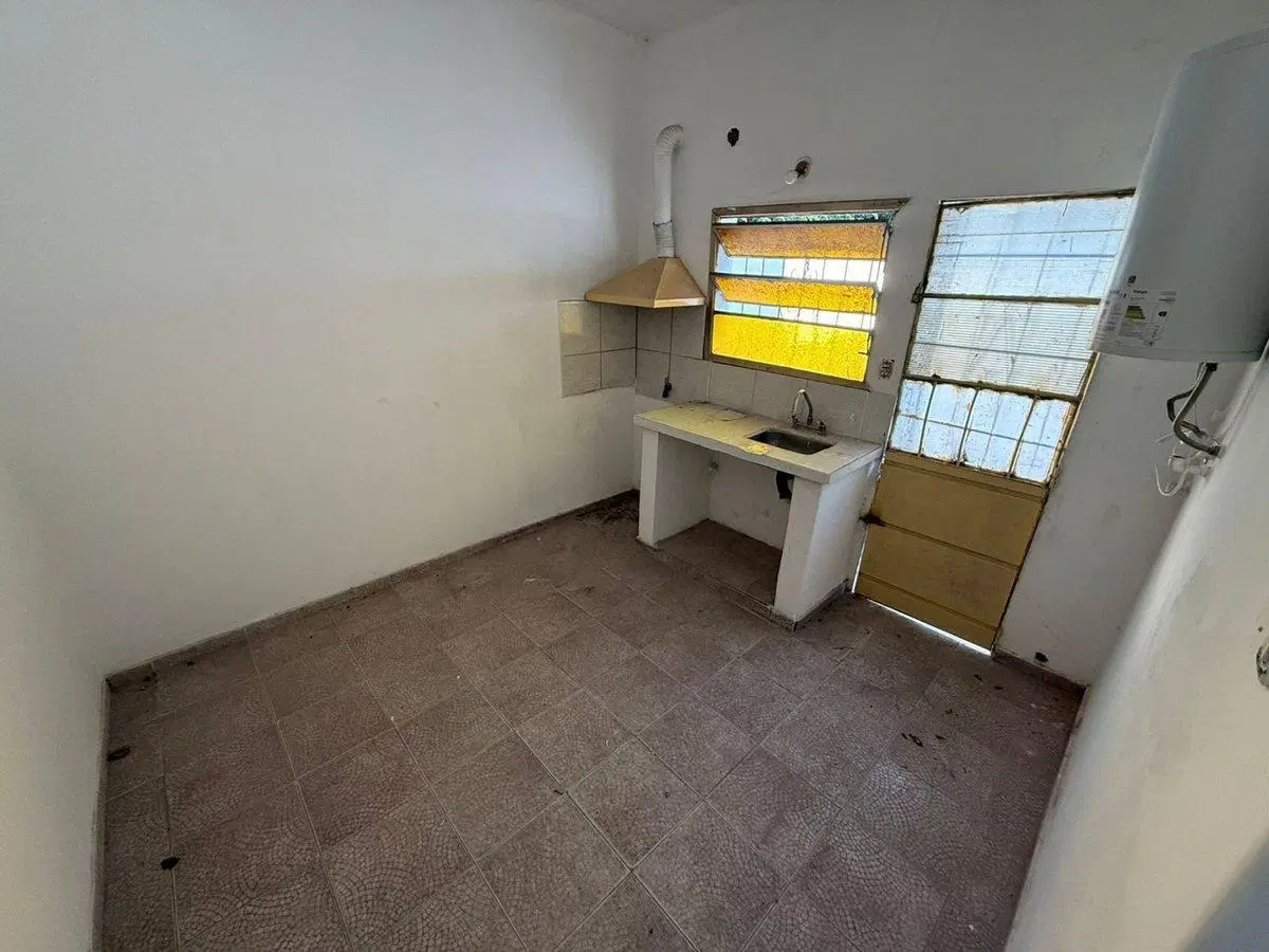 VENTA DOS DEPARTAMENTOS EN B PUEYRREDON 8