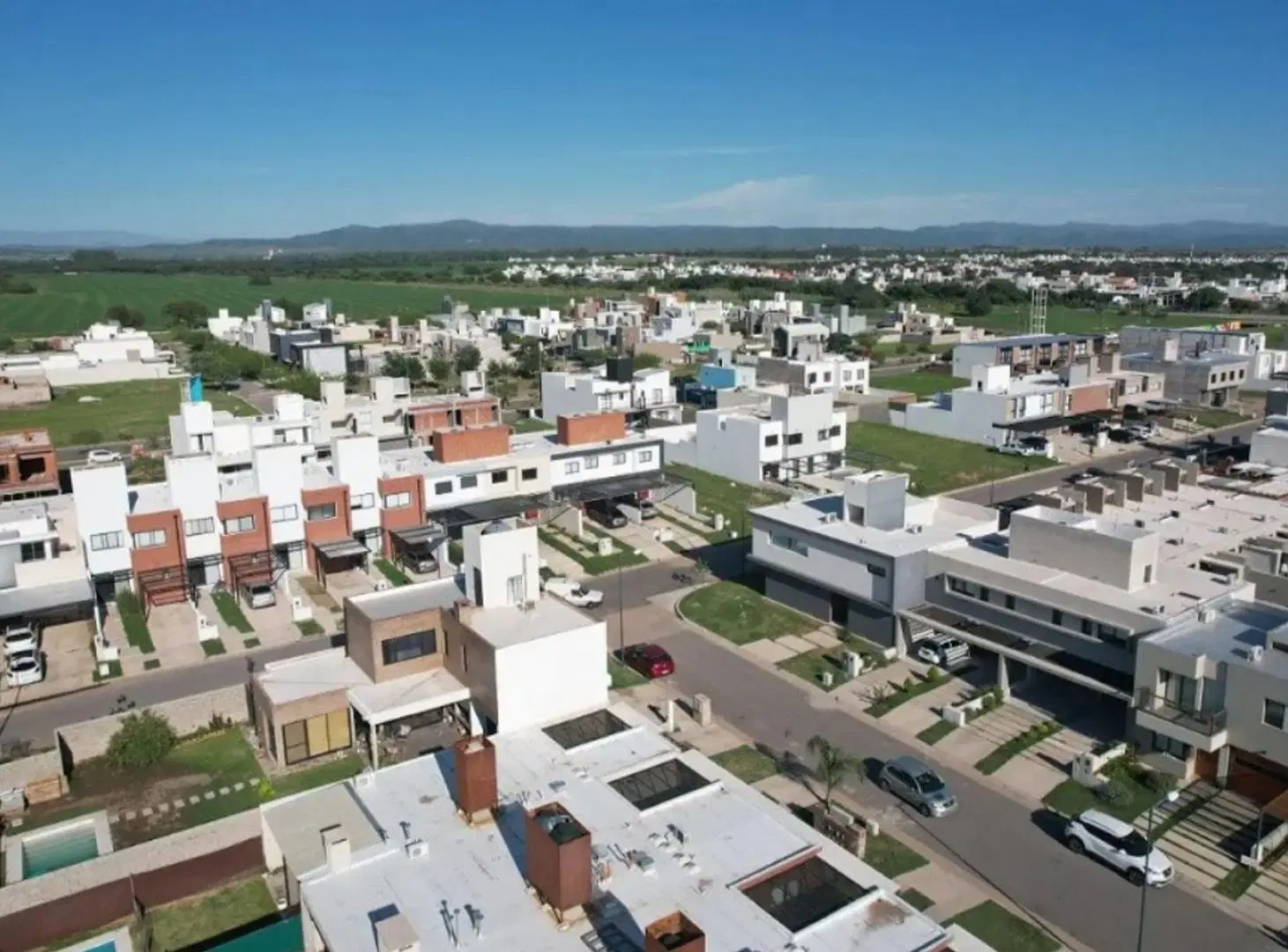 LOTE APTO DUPLEX 252 M2. B° DOCTA CENTRAL 4