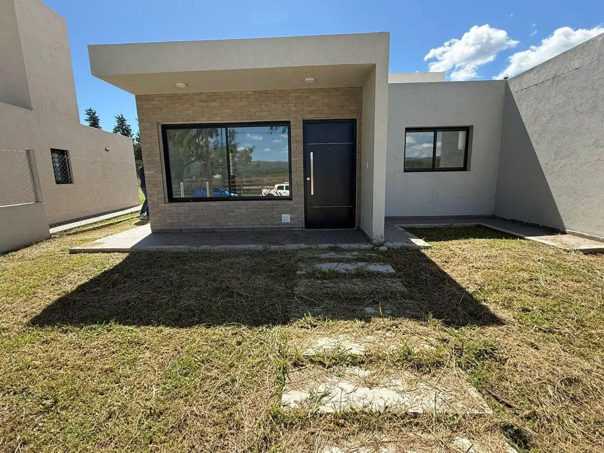 VENTA CASA 2 DORMITORIOS ALTA GRACIA APTA CRÉDITO 5