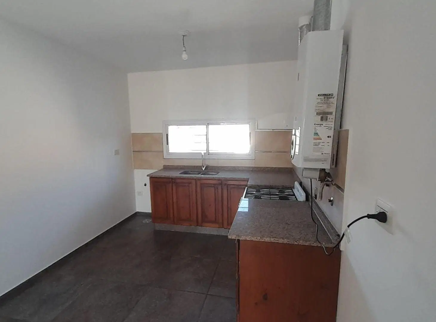 VENTA LOCAL , DEPARTAMENTO , COCHERA B ALTAMIRA 3