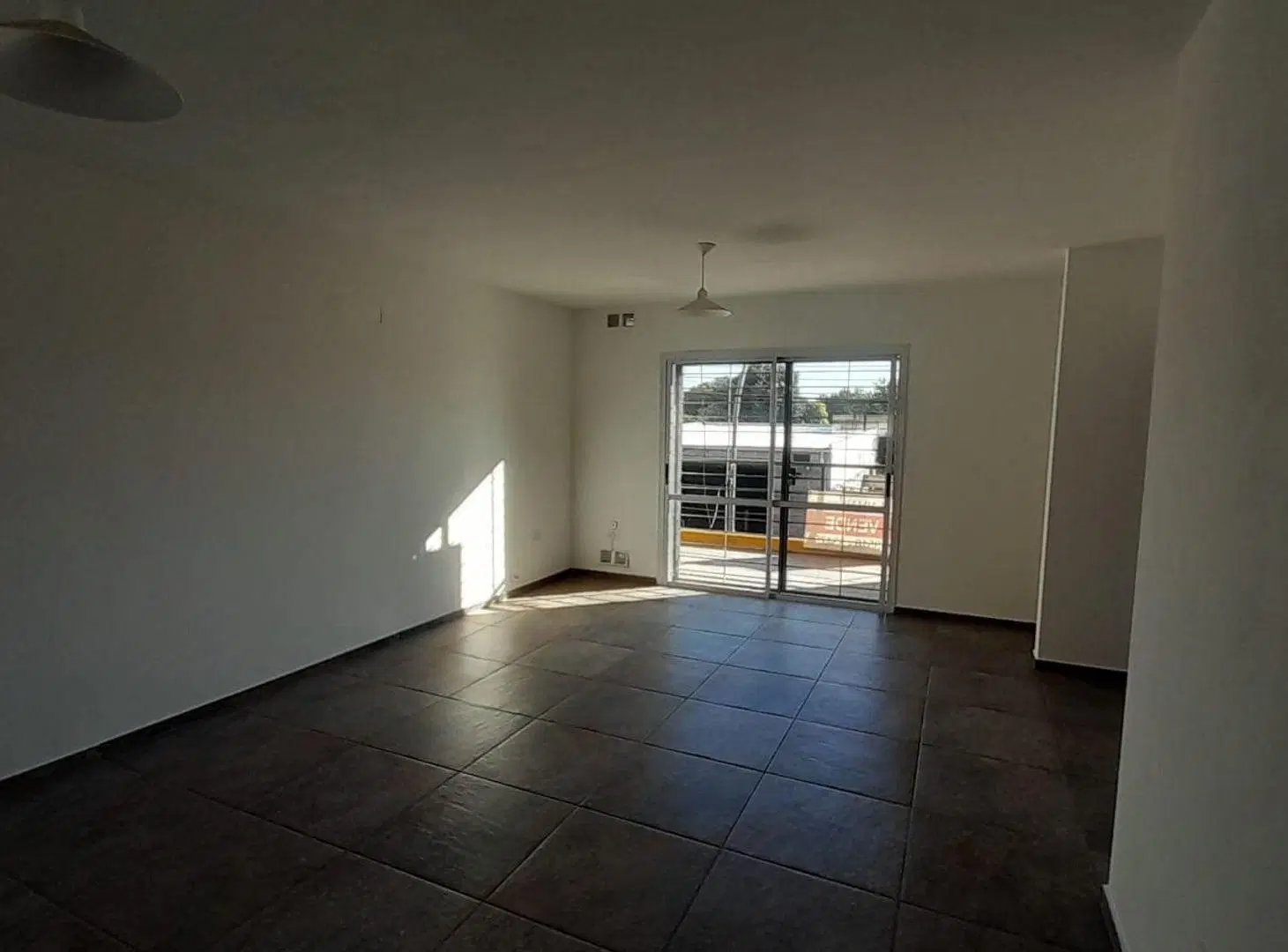 VENTA LOCAL , DEPARTAMENTO , COCHERA B ALTAMIRA 2