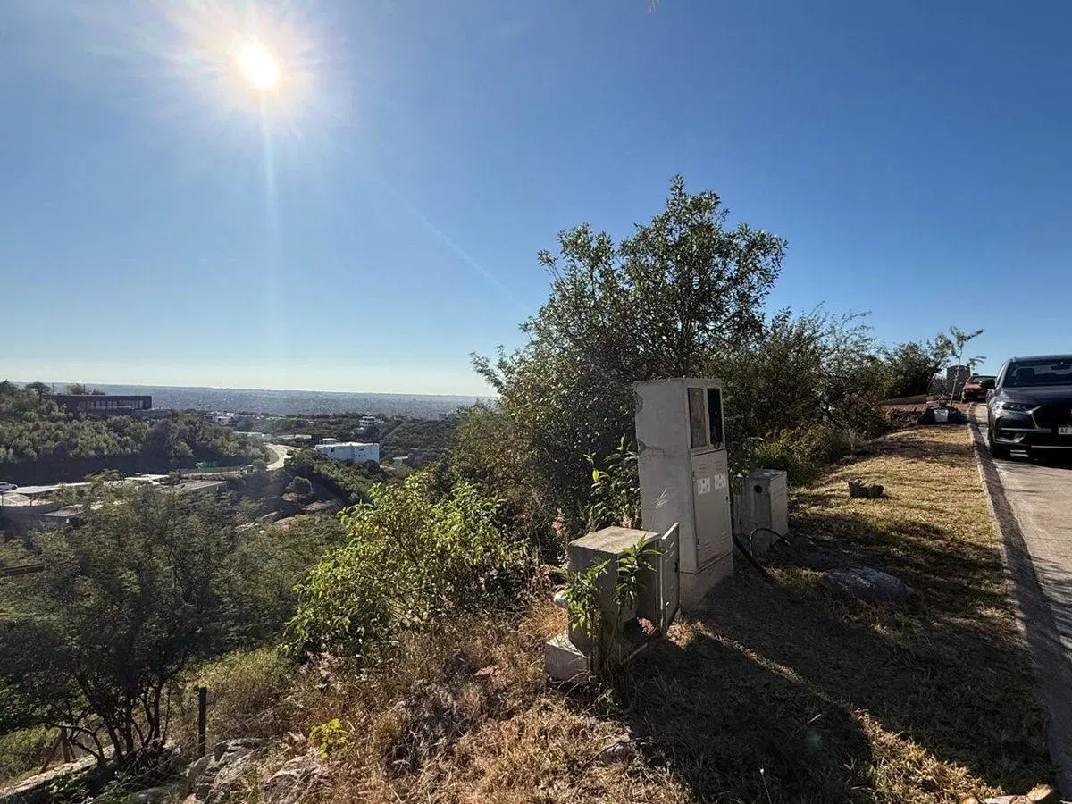 VENTA TERRENO CON ESCRITURA EN LA DESEADA COUNTRY 5