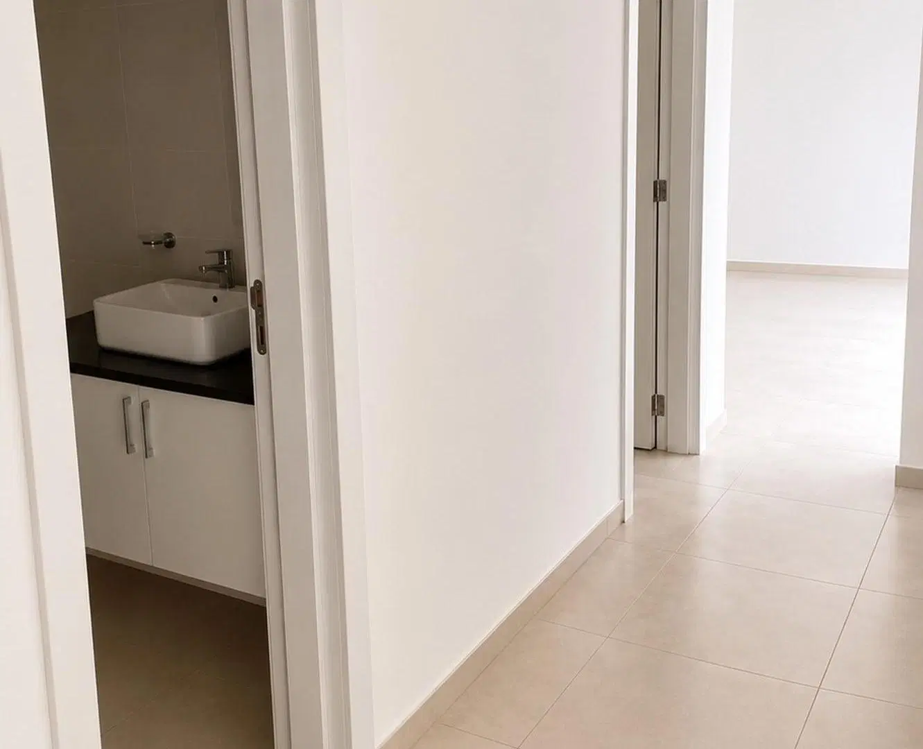 DEPTO 2 DORM. Y 2 BAÑOS A ESTRENAR EN A. ALBERDI 4