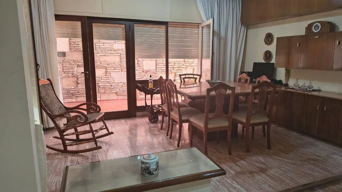VENTA CASA 4 DORMITORIOS COCHERA PATIO CRISOL SUD 3