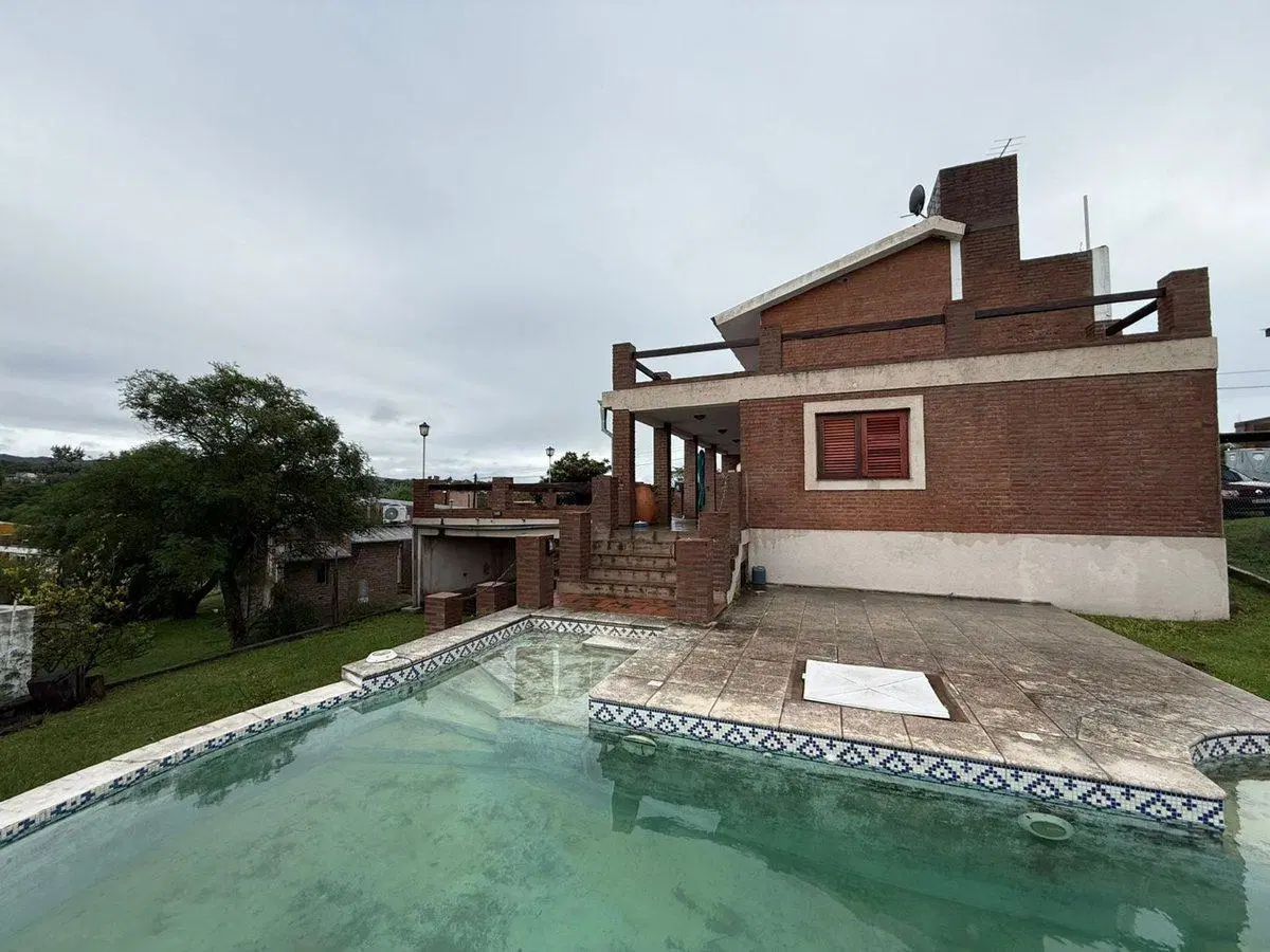 VENTA CASA 3 DORMITORIOS.EL MANZANO, APTO CREDITO. 2