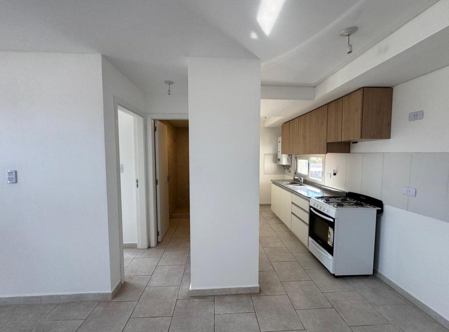 Foto de VENTA DEPTO 1 DORM. DUARTE QUIROS. B° ALTO ALBERDI, imagen 2