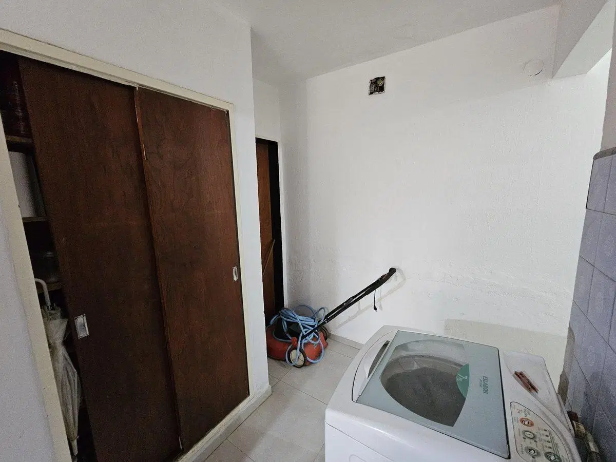VENTA CASA MAS DEPARTAMENTO JORGE NEWBERY 5