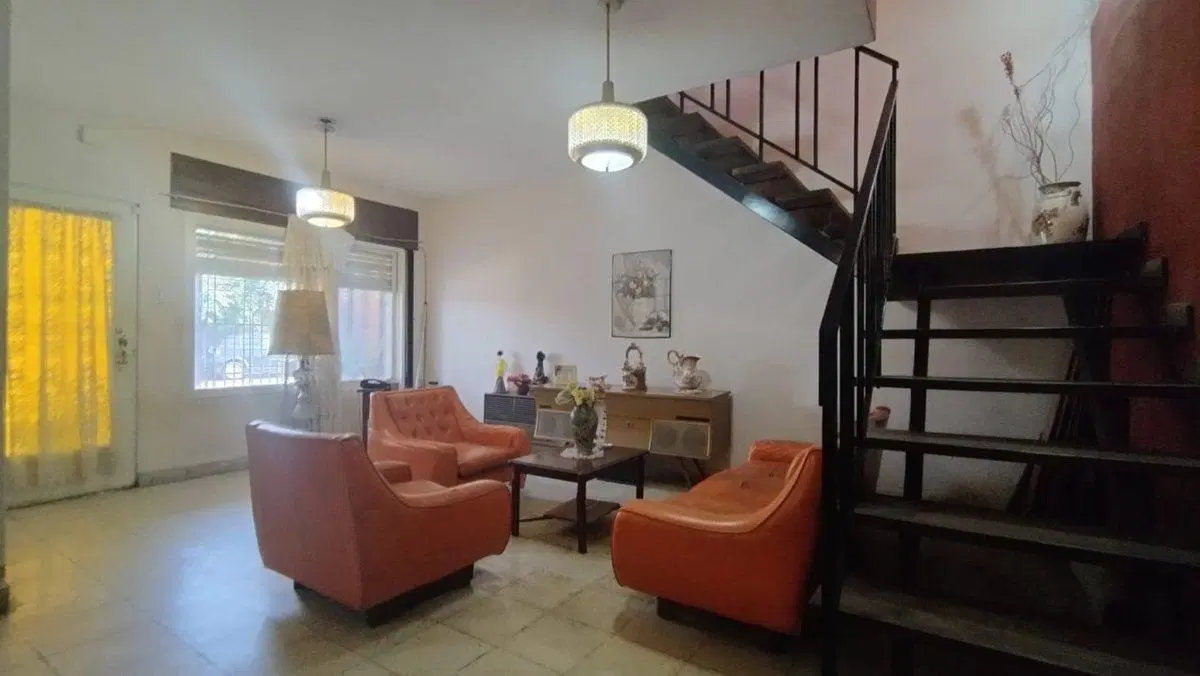 VENTA CASA 6 DORMITORIOS 2 COCHERAS LOS PARAISOS 3