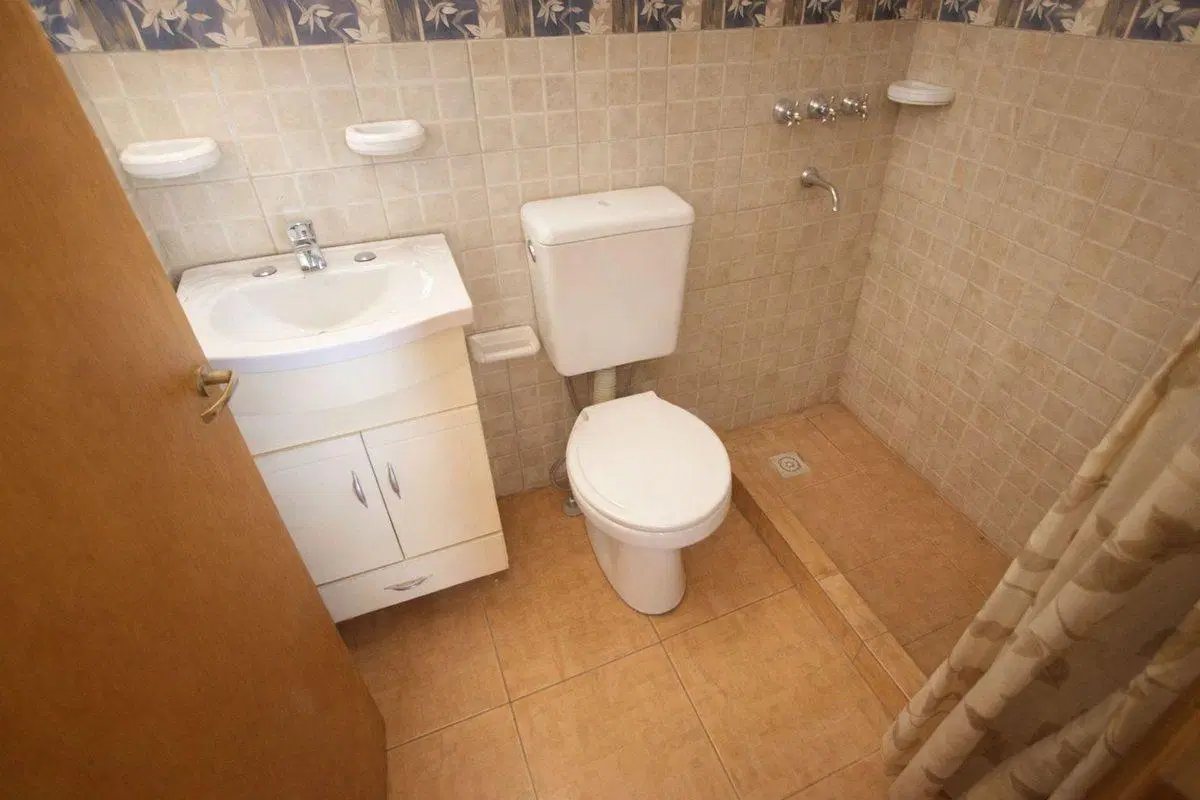 VENTA DOS CABAÑAS CON PILETA POTRERO DE GARAY 4