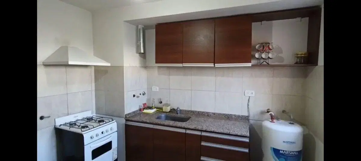 VENTA DEPARTAMENTO 2 DORMITORIOS COCHERA CERRADO 4