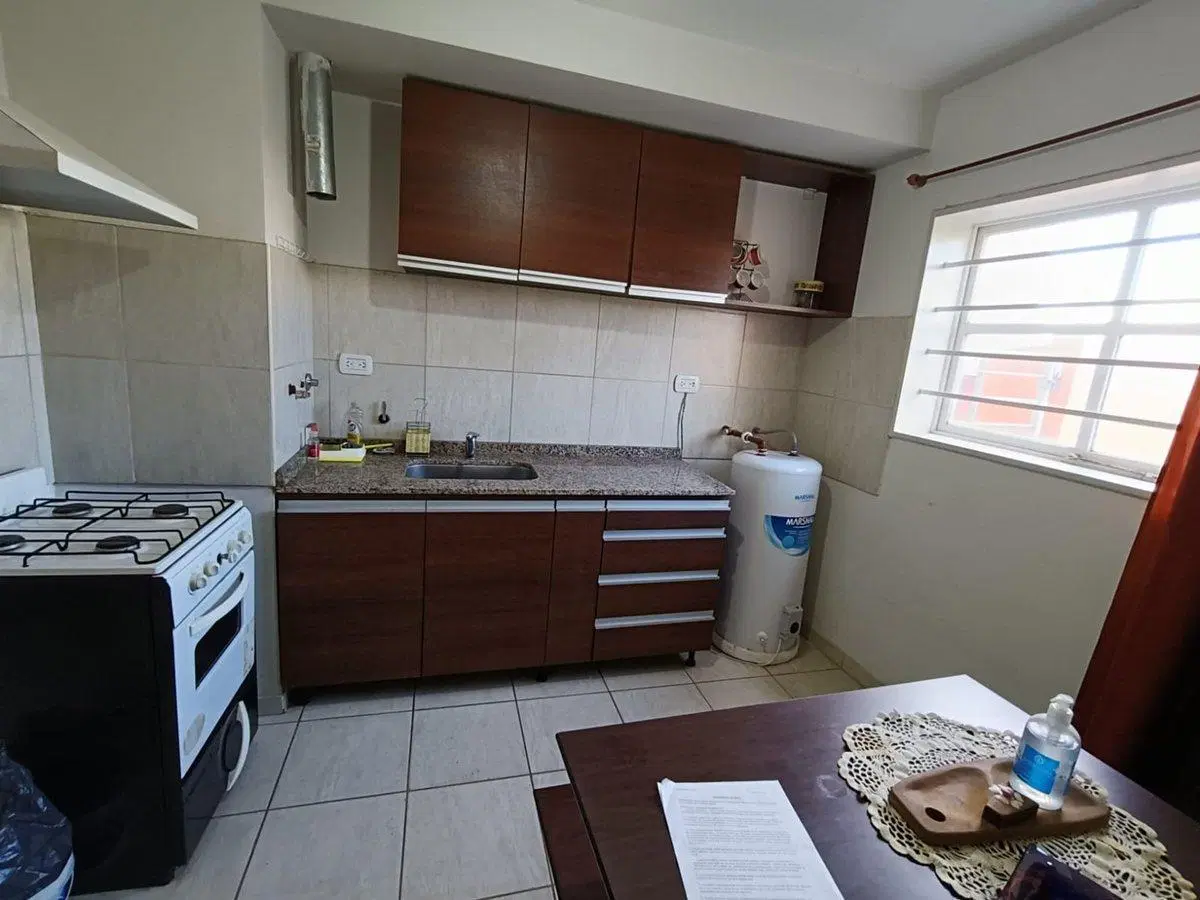 VENTA DEPARTAMENTO 2 DORMITORIOS COCHERA CERRADO 2