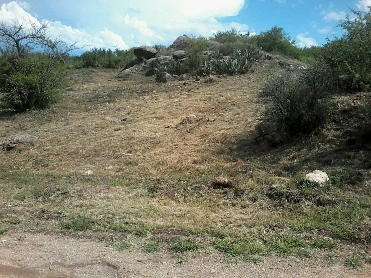 VENDE TERRENO DE 824 METROS EN ESTANCIA VIEJA 3