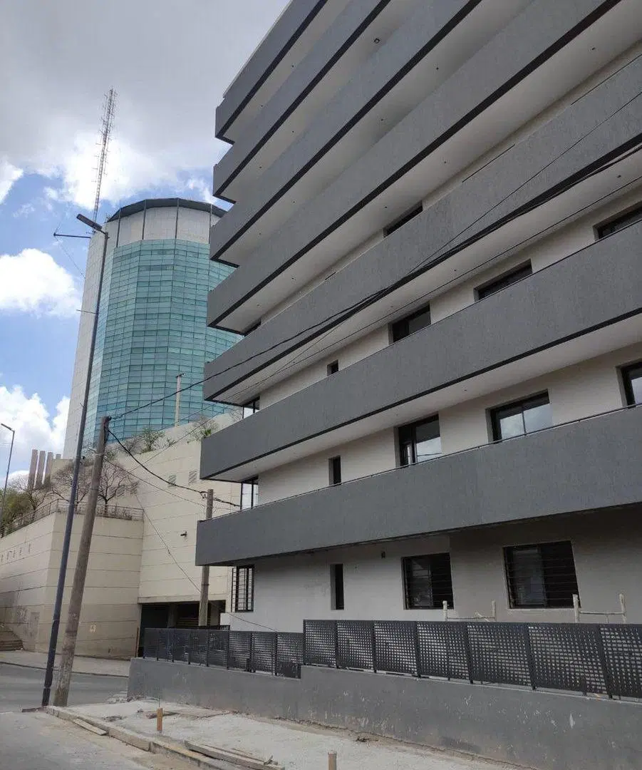 DEPTO AMOBLADO 1 DORM. C/BALCON FRENTE NUEVOCENTRO 5