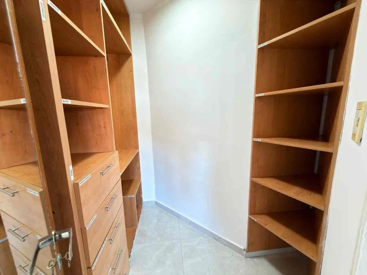 VENTA DEPARTAMENTO UN DORM TRIPLEX NUEVA CORDOBA 4