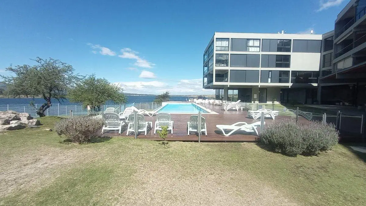 VENTA DEPARTAMENTO DE 2 DORM PUERTO DEL AGUILA 2