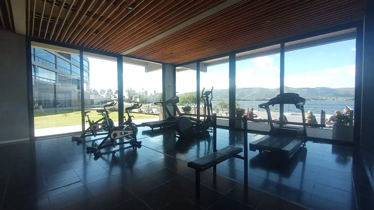 VENTA DEPARTAMENTO DE 2 DORM PUERTO DEL AGUILA 3
