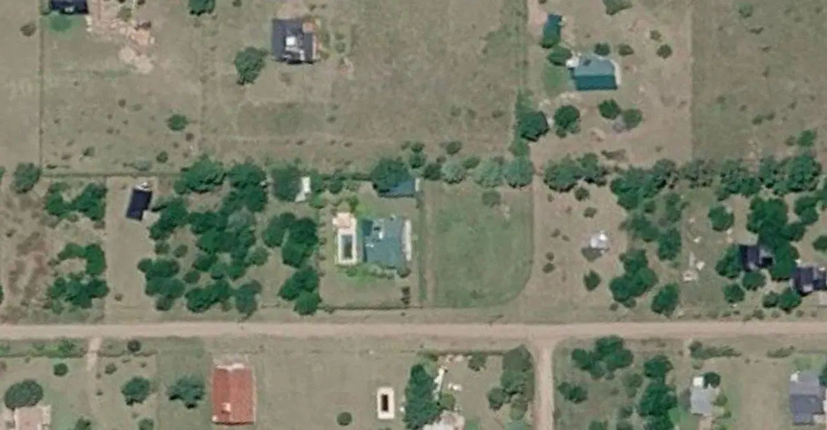 TERRENO DE 717 M2 EN VENTA EN LOS REARTES 4