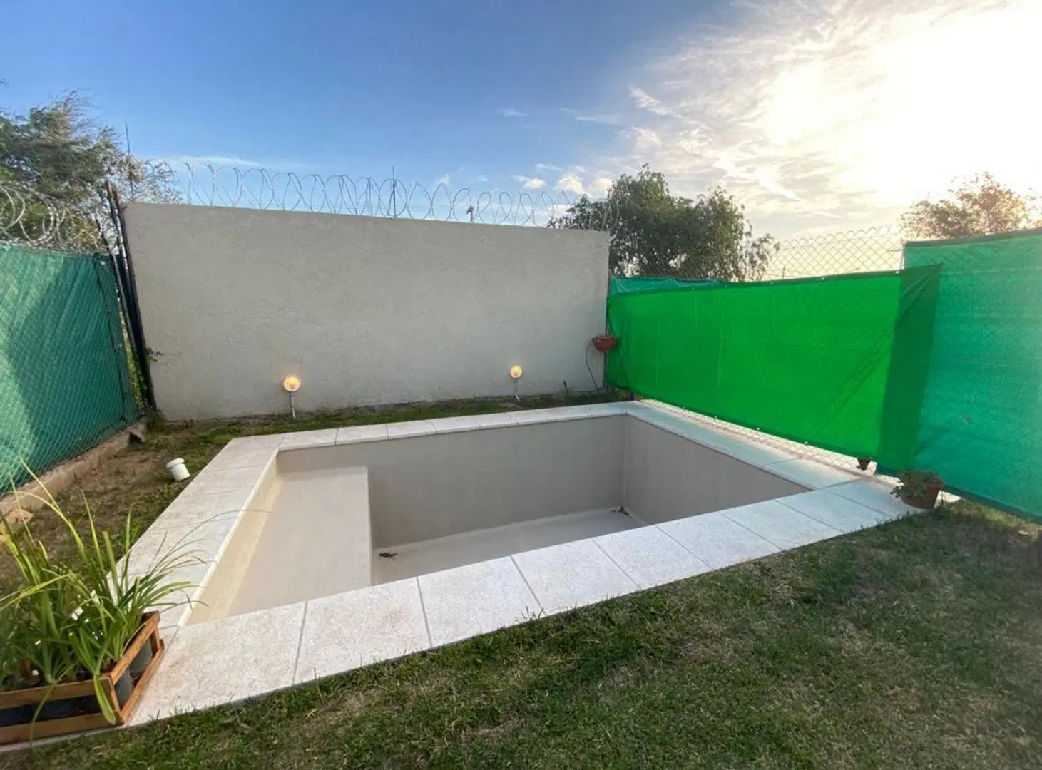 DUPLEX 2 DORMITORIOS Y PILETA. BARRIO NORTE I 3